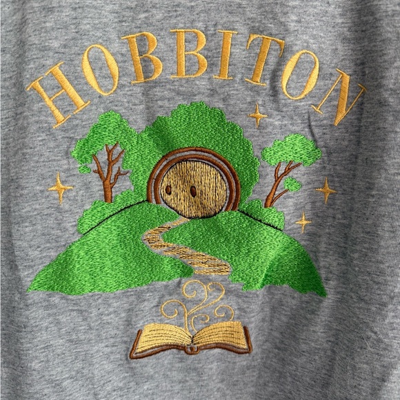 Gray Hobbiton Men’s T-Shirt Size XL - Picture 2 of 4